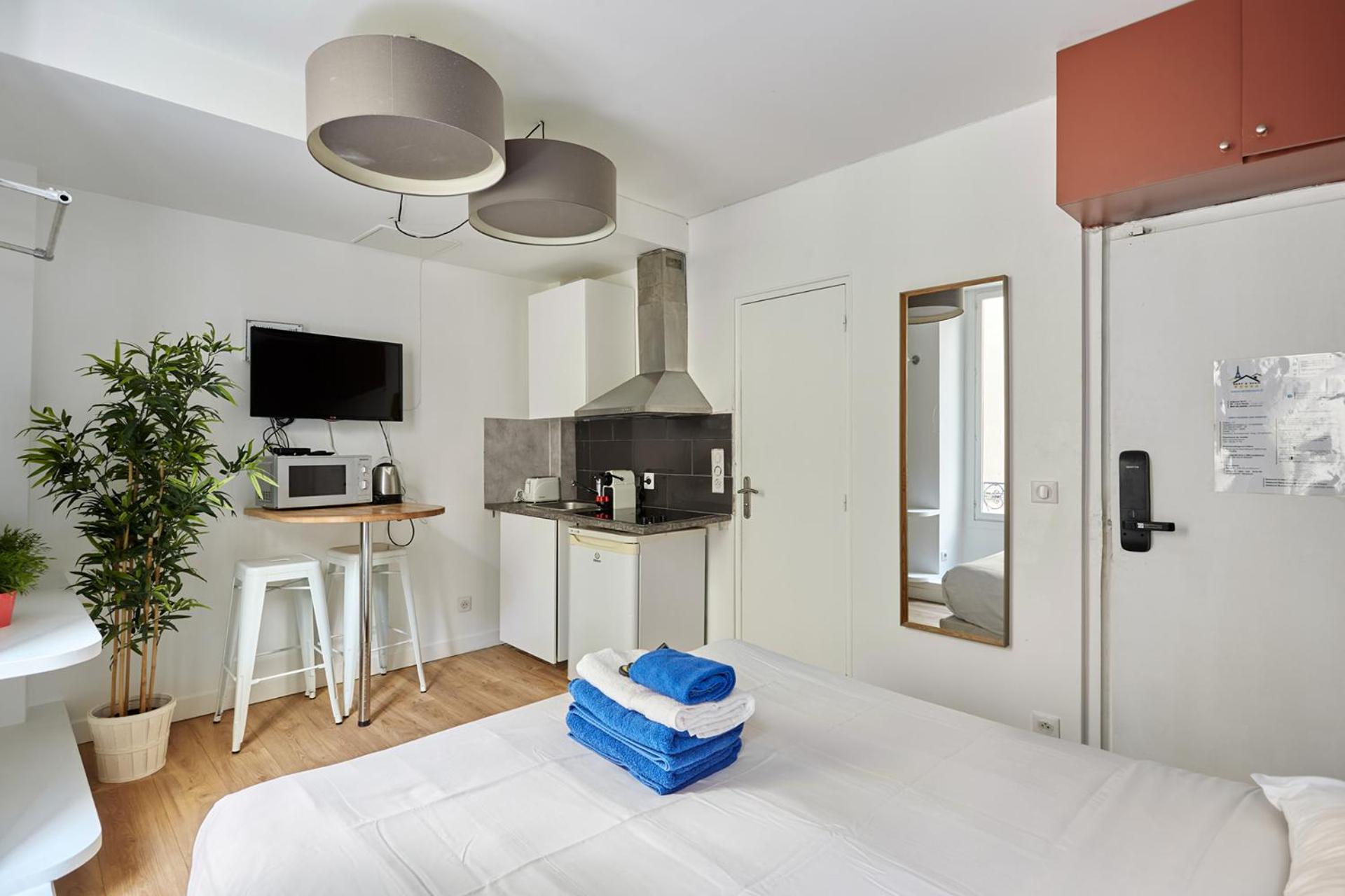 Rent A Room - Residence Caire, Montorgueil Париж Екстериор снимка