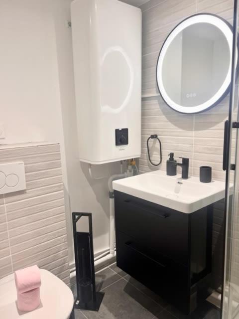 Rent A Room - Residence Caire, Montorgueil Париж Екстериор снимка